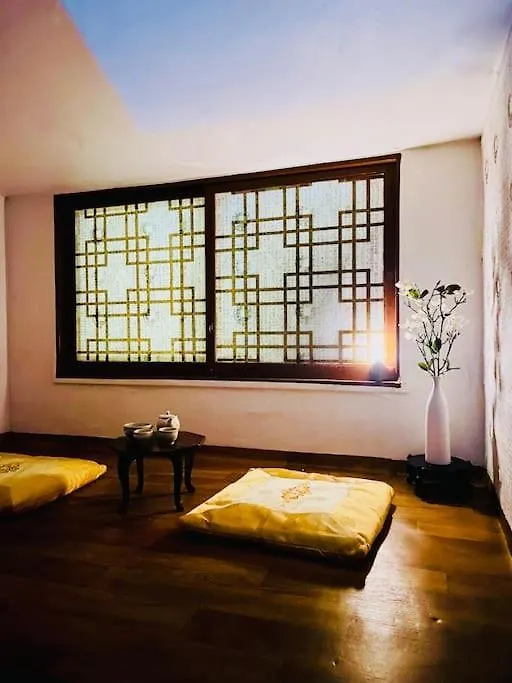 Cheong Un Gak Lägenhet Seoul